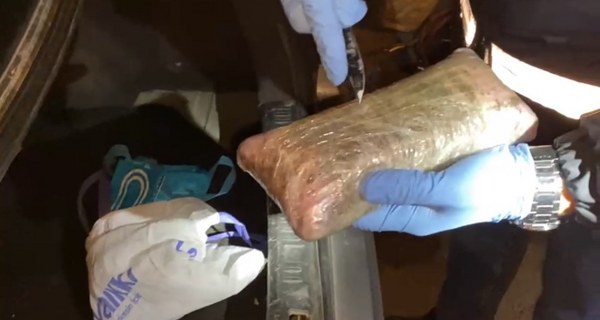 A W596371 01 600X320