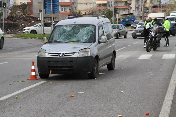 A W596754 01 600X400