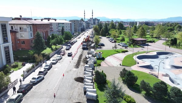 A W597359 06 600X338