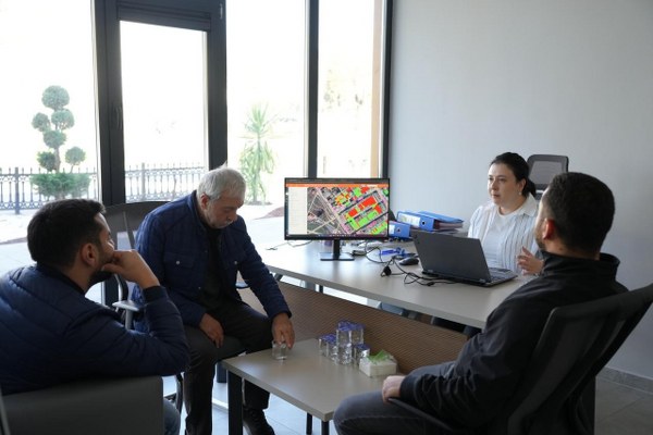 A W597465 04 600X400