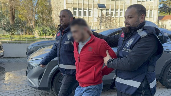 A W598088 03 600X337