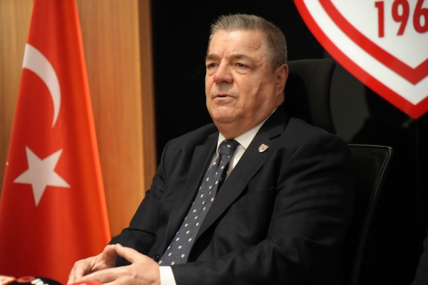 A W599807 02 600X400