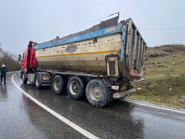 A W600307 05 600X450