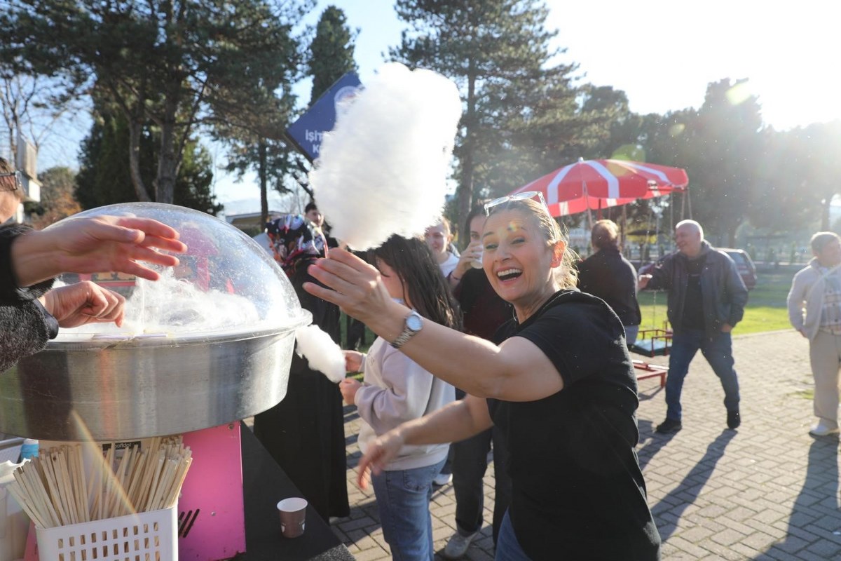 A W603417 04 1200X800