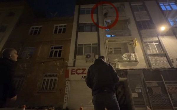 A W604269 04 600X373