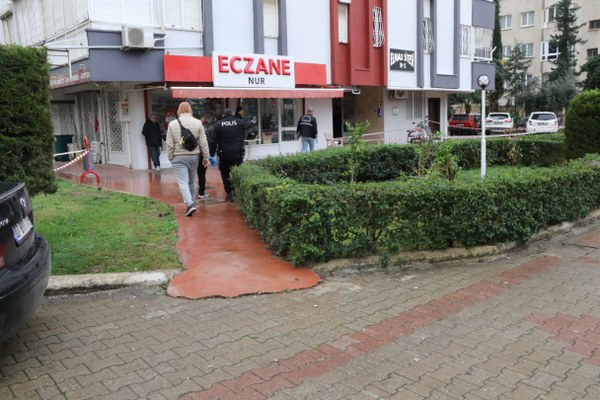 A W605598 05 600X400