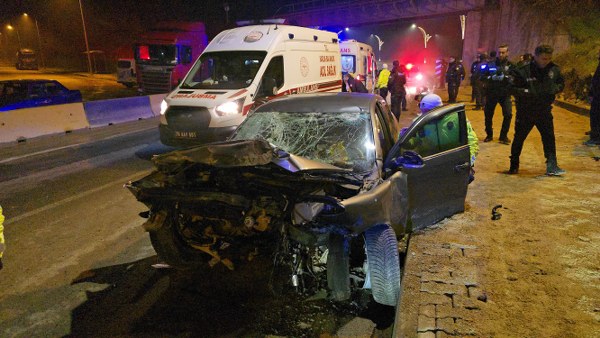 A W605853 06 600X338