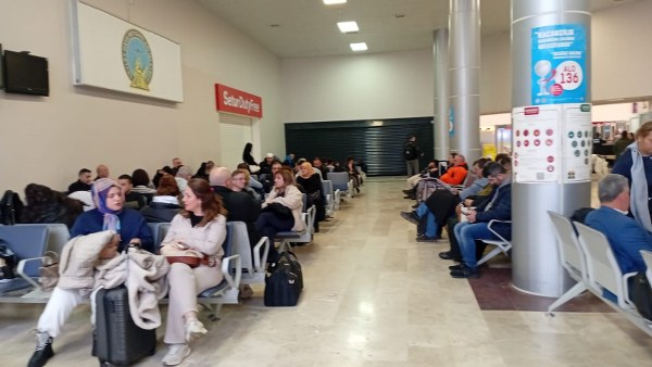 A W606003 02 600X338