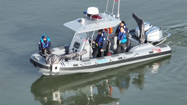 A W606388 02 600X338