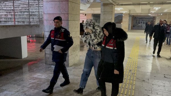 A W606426 03 600X337