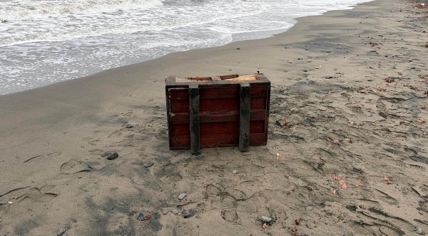 A W606830 01 600X332