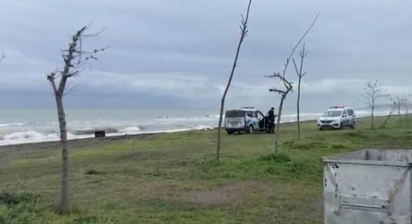 A W606830 03 600X326