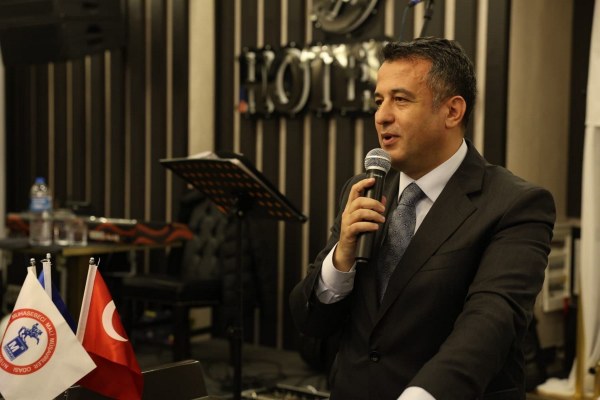 A W607437 03 600X400