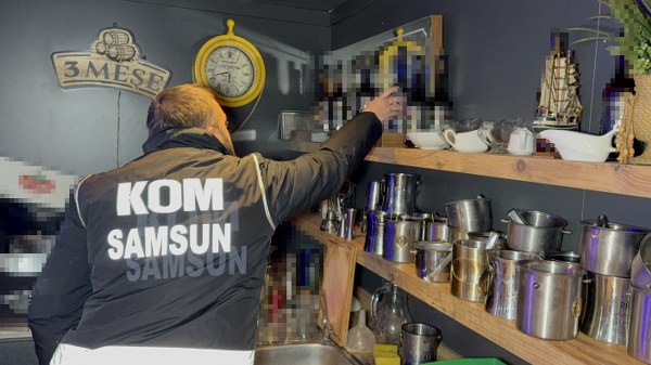 A W608716 04 600X337