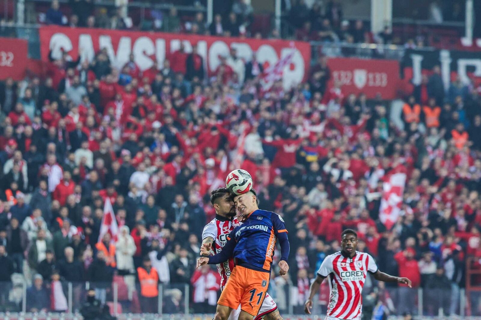 S A M S U N S P O R R A M S B A S A K S E H I R F K F O T O G R 1063297 315496