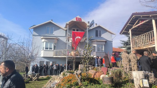 S E H I T P O L I S M E M U R U N U N A I L E S I N E A C I H A B E R 1053340 312523 600X337