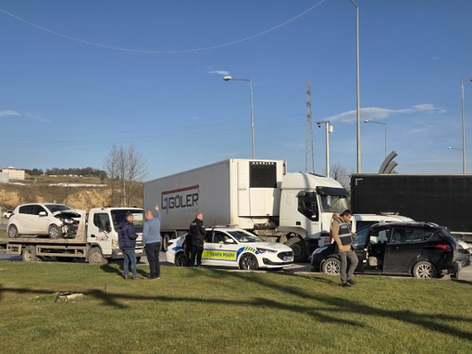 A W614680 06 533X400