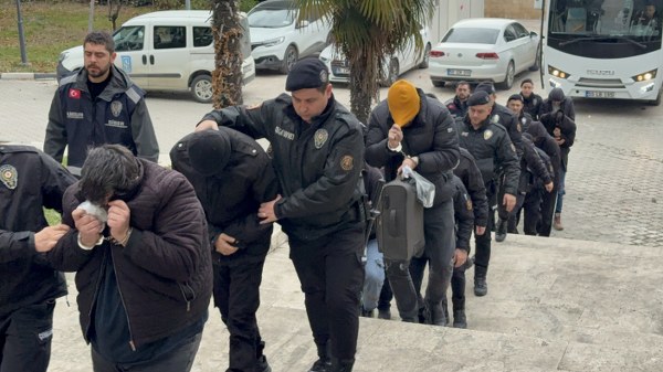 A W615635 06 600X337