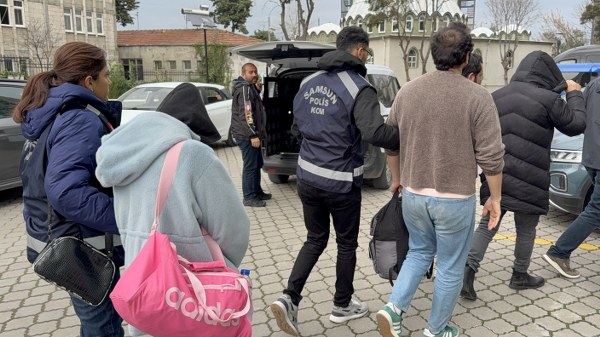 A W616124 02 600X337