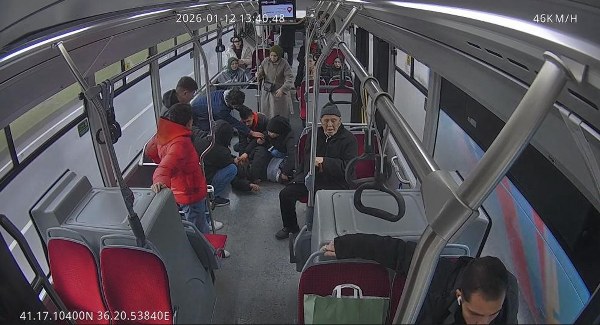 A W619315 02 600X325