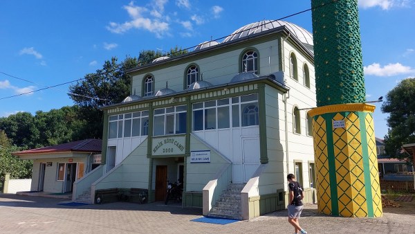 A W621915 02 600X338