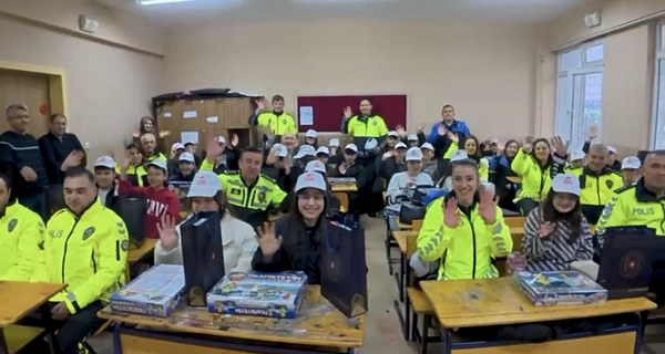 A W622024 03 600X320