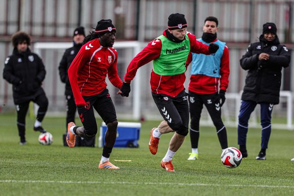 A W623812 05 600X400