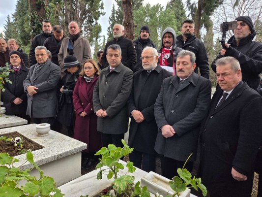 A W624302 01 533X400