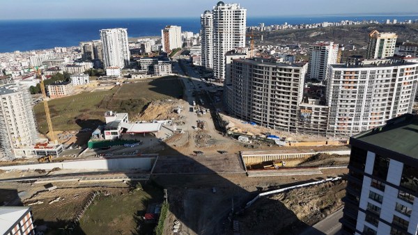 A W624985 03 600X338