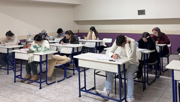 A W625822 01 600X341