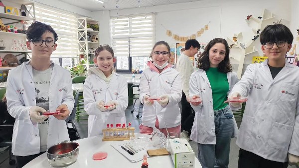 A W628493 06 600X338