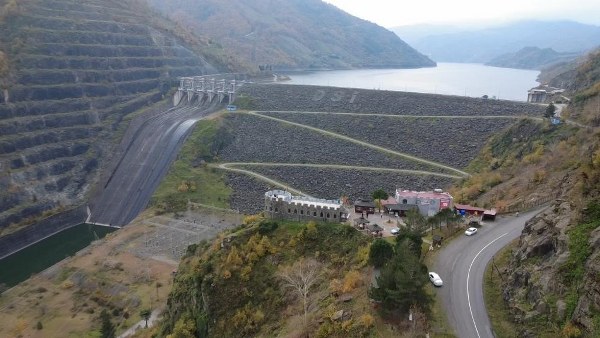 A W629747 03 600X338