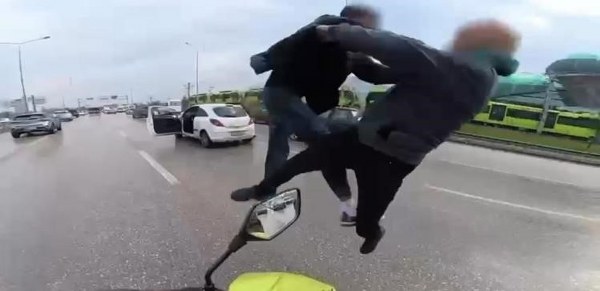 A W631773 03 600X291