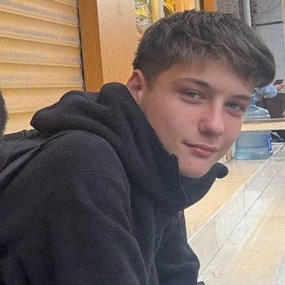 I S T A N B U L G U N G O R E N D E Y A N B A K T I N K A V G 1118986 332100 400X400