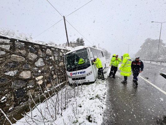 S A M S U N D A O T O B U S U N C A R P T I G I B U R C U 10 G U 1137483 337708 533X400