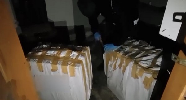 A W633669 06 600X323