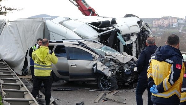 A W636122 01 600X338