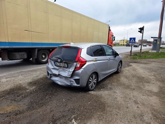 A W636761 03 533X400