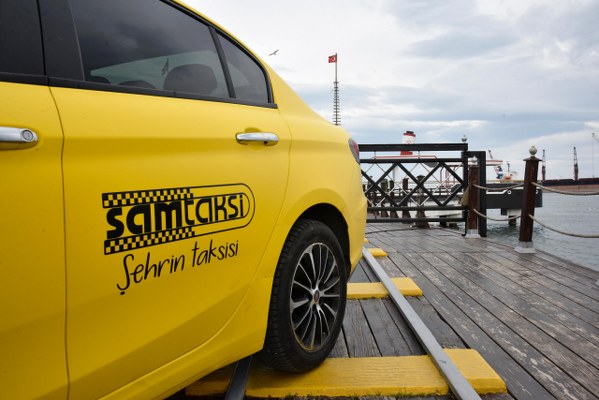 A W641251 05 599X400