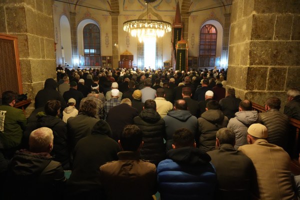 A W645150 01 600X400