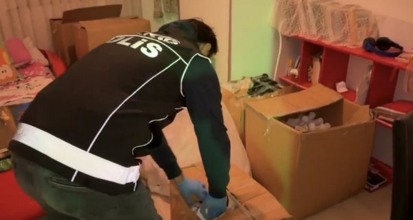 A W647985 05 600X321