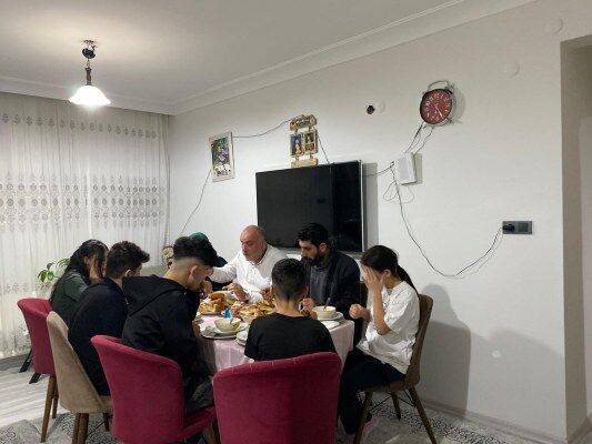 A W649496 02 533X400