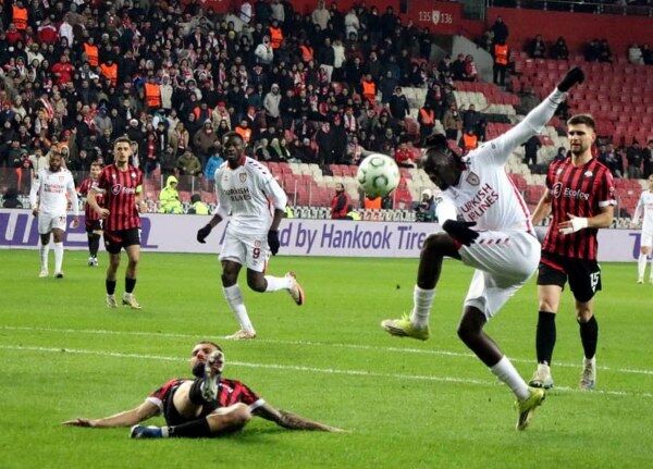 A W650594 02 600X431