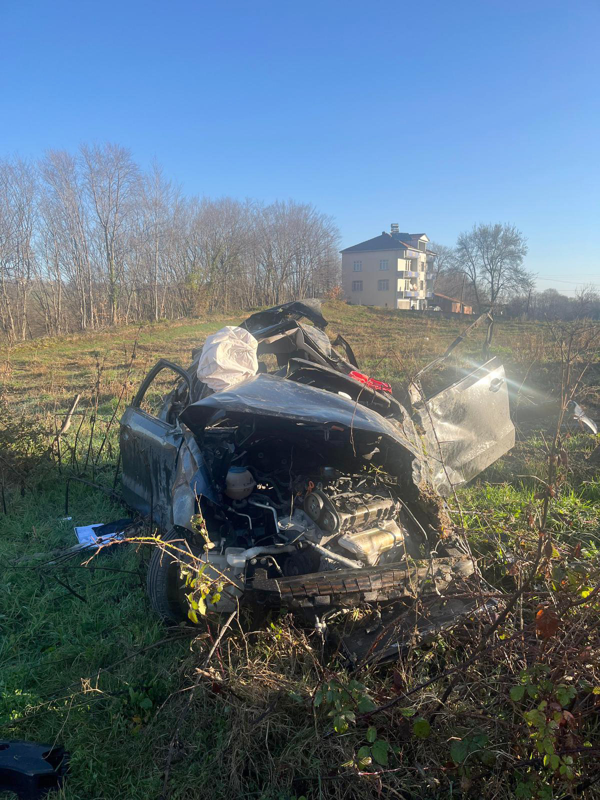 O T O M O B I L T A R L A Y A Y U V A R L A N D I 1 O L U 1168812 347184