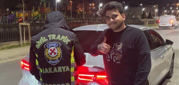 A W655727 02 600X287