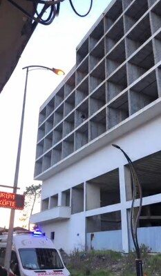 A W658222 01 233X400