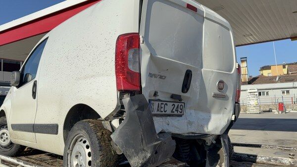 A W658626 04 600X337