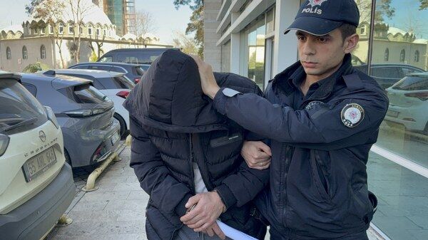 A W658999 03 600X337