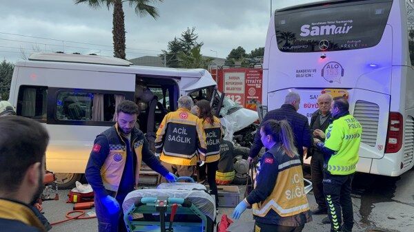 A W660886 02 600X337