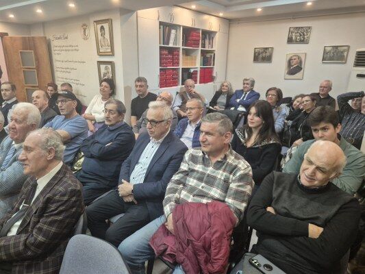 A W661176 07 533X400